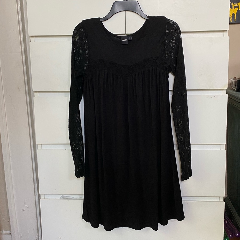 🌚ASOS Lacy Black Dress🌚